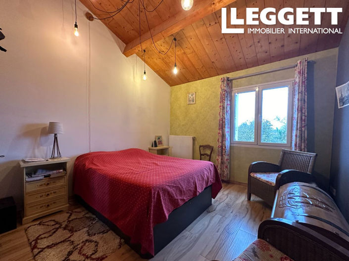 Image No.7-3 Bed House for sale