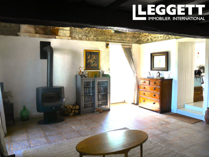 Image No.4-2 Bed House for sale