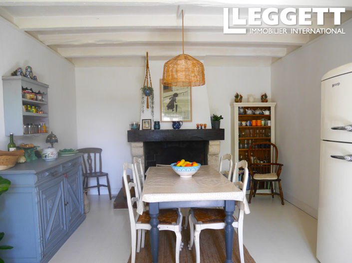 Image No.6-2 Bed House for sale