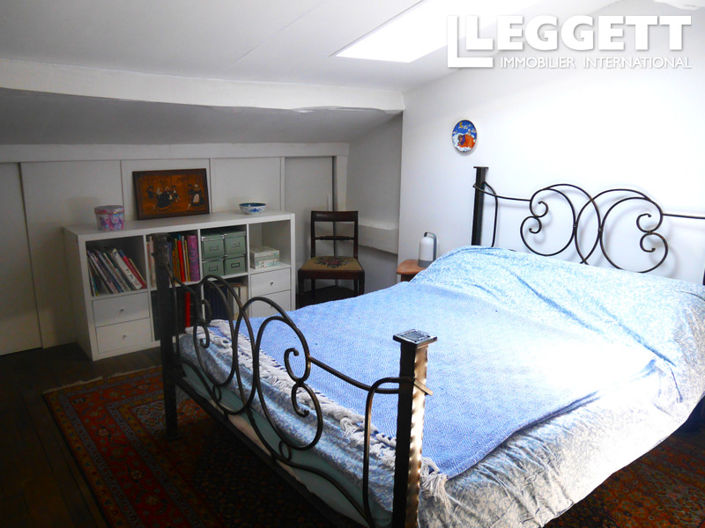 Image No.9-2 Bed House for sale