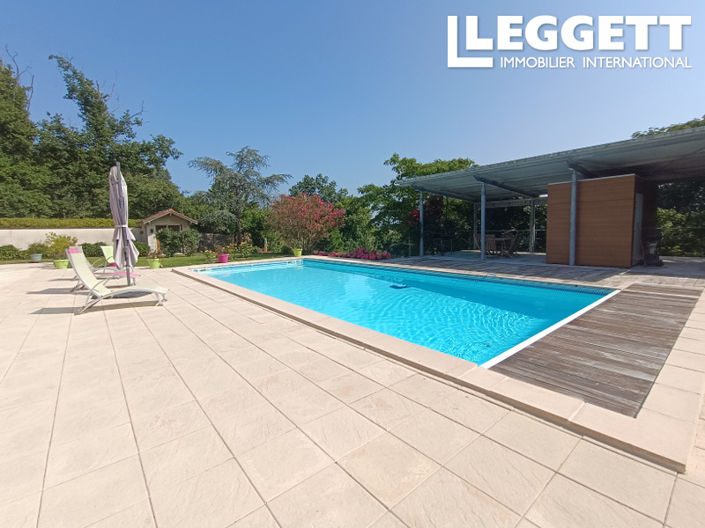 Image No.1-5 Bed House for sale