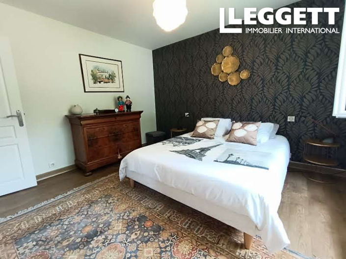 Image No.5-5 Bed House for sale