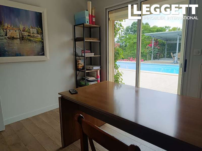 Image No.7-5 Bed House for sale