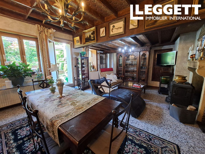 Image No.3-6 Bed House for sale