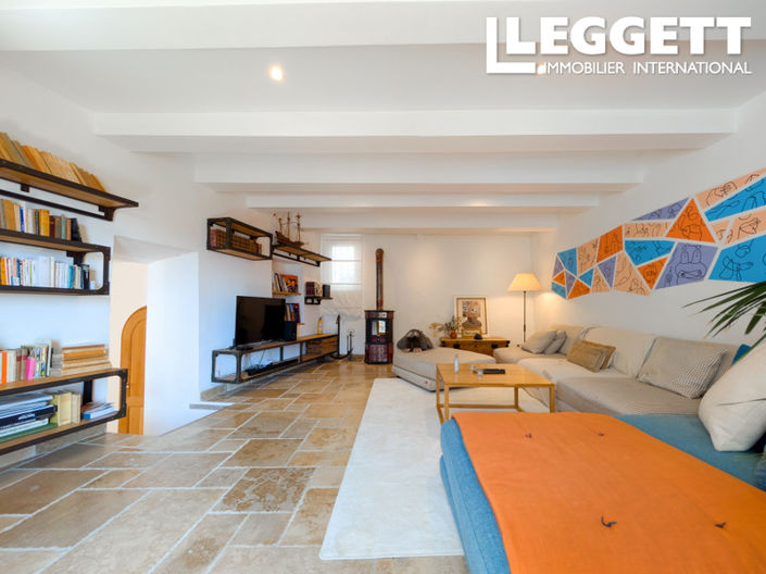 Image No.3-3 Bed House for sale