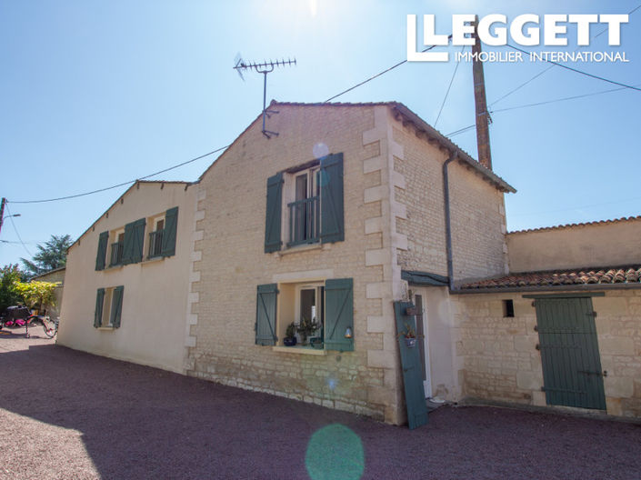 Image No.6-4 Bed House for sale