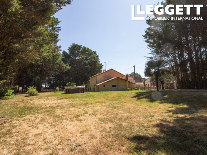 Image No.9-4 Bed House for sale