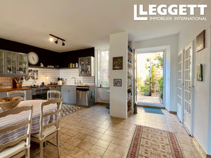 Image No.3-4 Bed House for sale