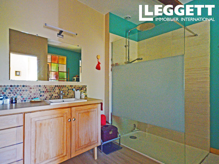 Image No.9-4 Bed House for sale