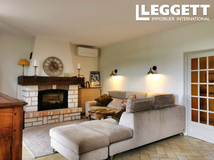 Image No.6-3 Bed House for sale