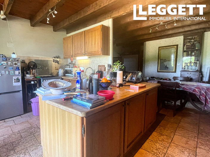 Image No.6-3 Bed House for sale