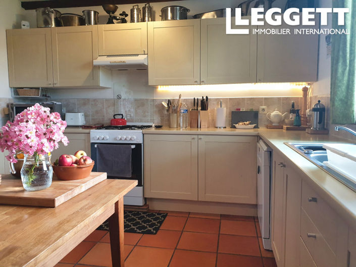 Image No.5-4 Bed House for sale