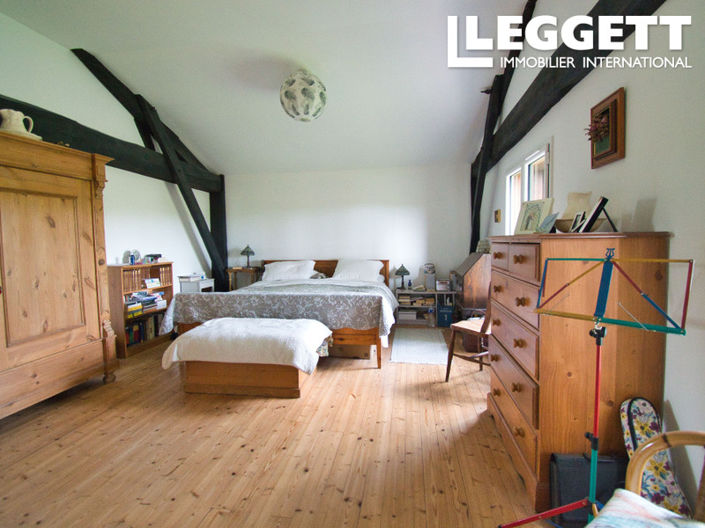 Image No.9-4 Bed House for sale