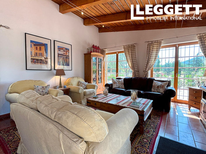 Image No.8-4 Bed House for sale