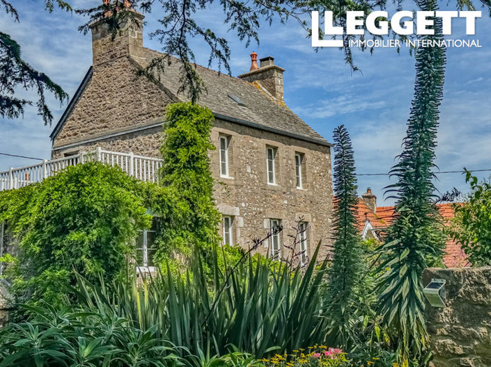 Image No.1-4 Bed House for sale