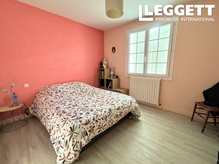 Image No.7-3 Bed House for sale