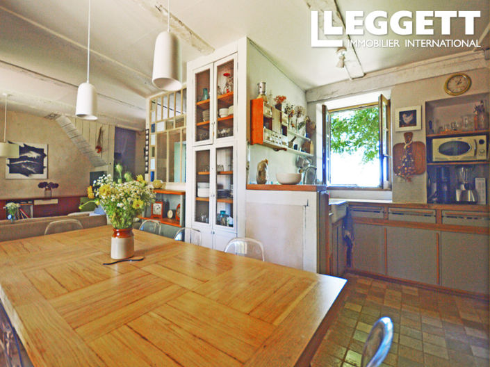 Image No.7-2 Bed House for sale