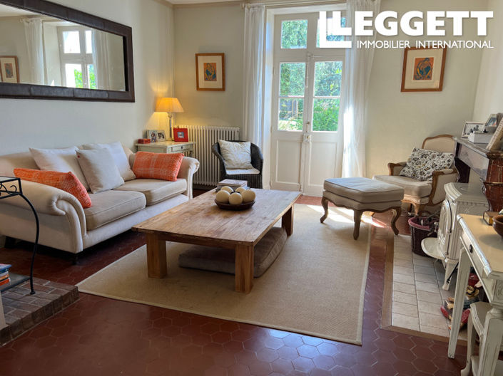 Image No.5-4 Bed House for sale