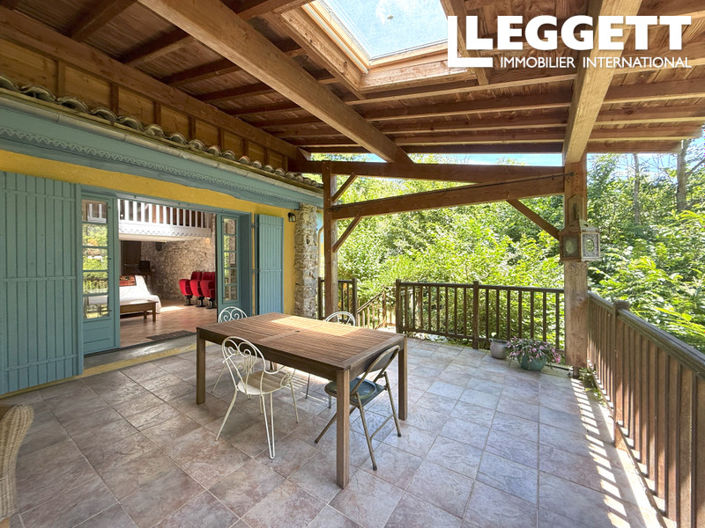 Image No.2-7 Bed House for sale