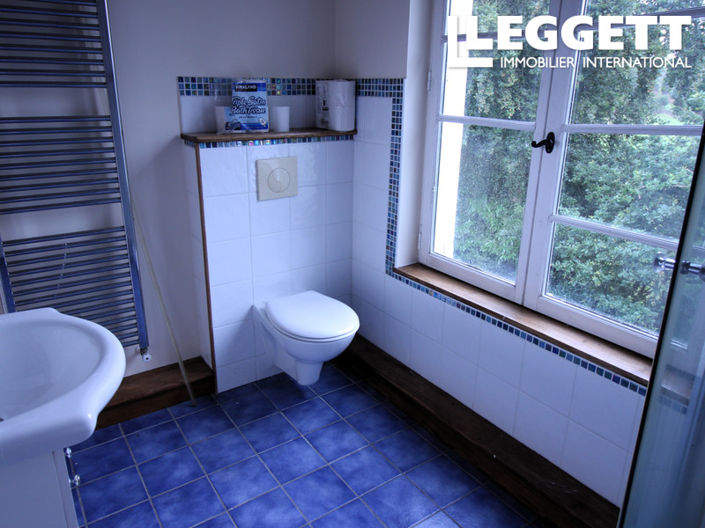 Image No.10-4 Bed House for sale