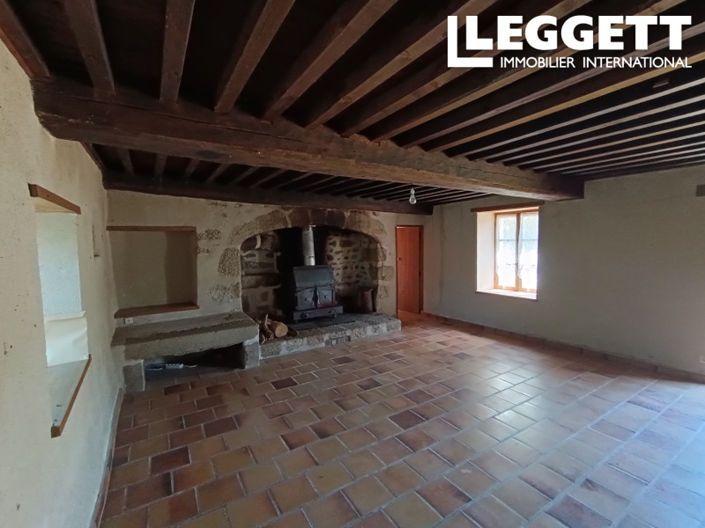 Image No.10-2 Bed House for sale