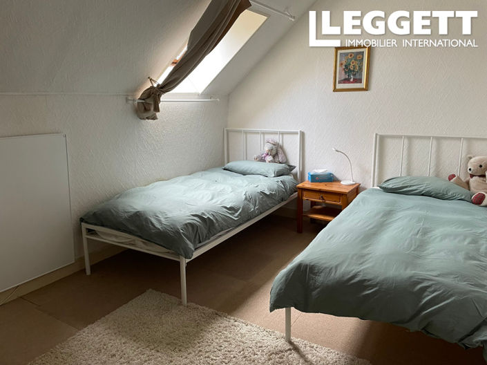 Image No.9-2 Bed House for sale