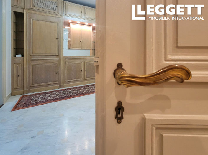 Image No.6-3 Bed Apartment for sale