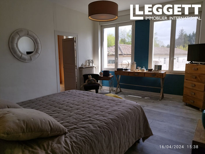 Image No.7-5 Bed House for sale