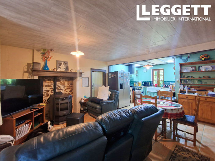 Image No.3-3 Bed House for sale