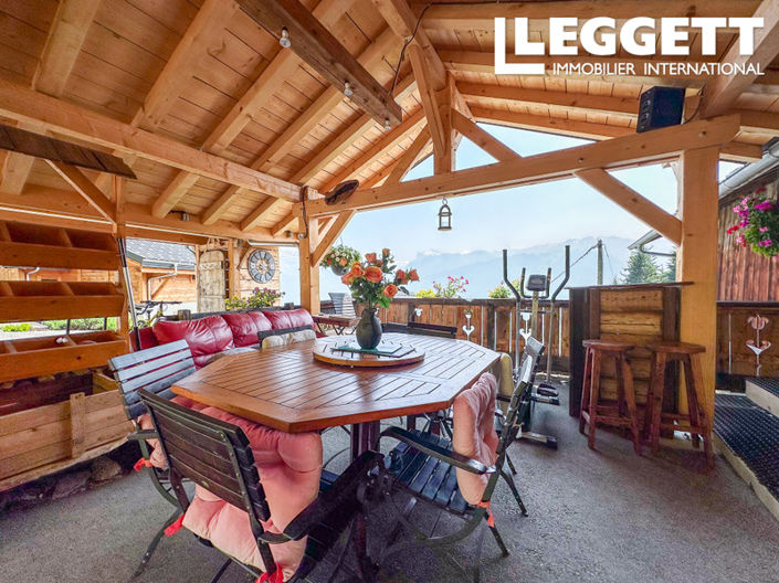 Image No.10-5 Bed House for sale