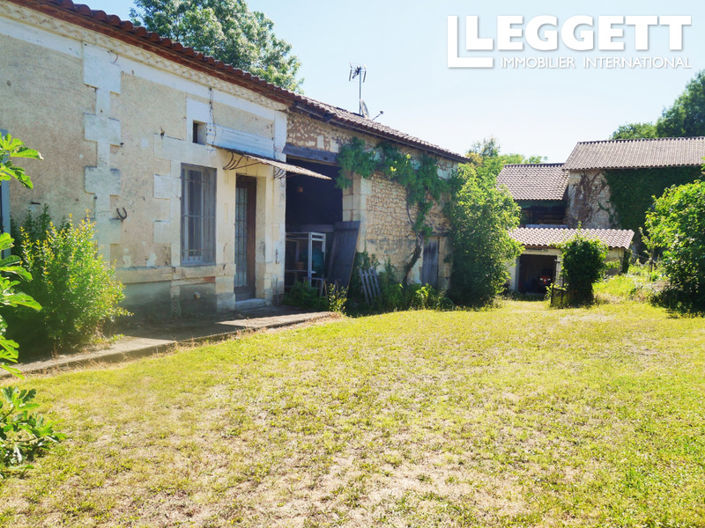 Image No.8-5 Bed House for sale