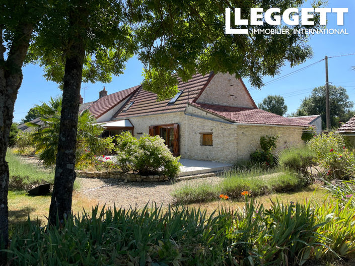 Image No.1-4 Bed House for sale