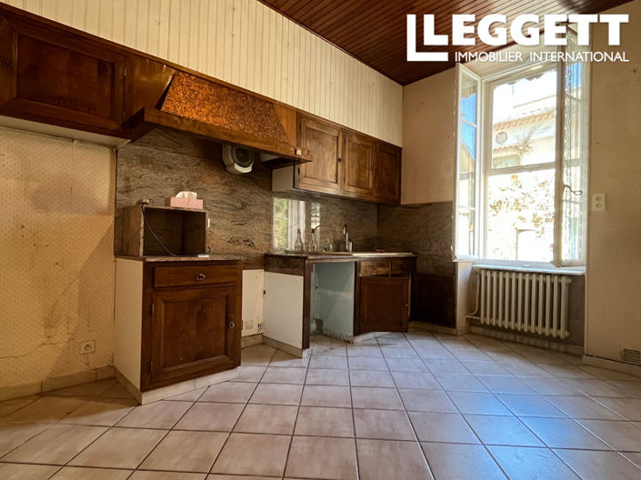 Image No.8-3 Bed House for sale