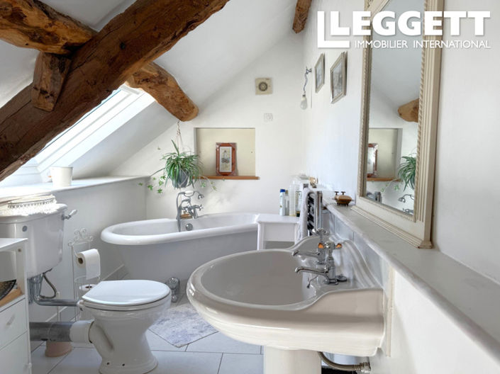 Image No.9-4 Bed House for sale