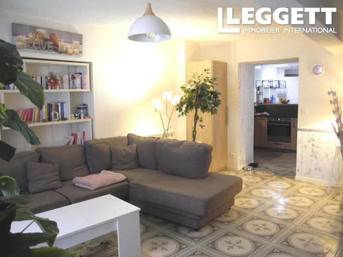 Image No.3-2 Bed House for sale