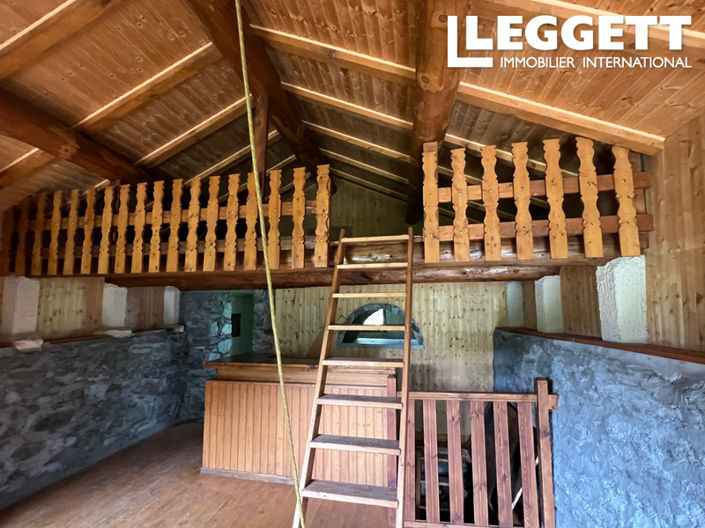 Image No.6-House for sale