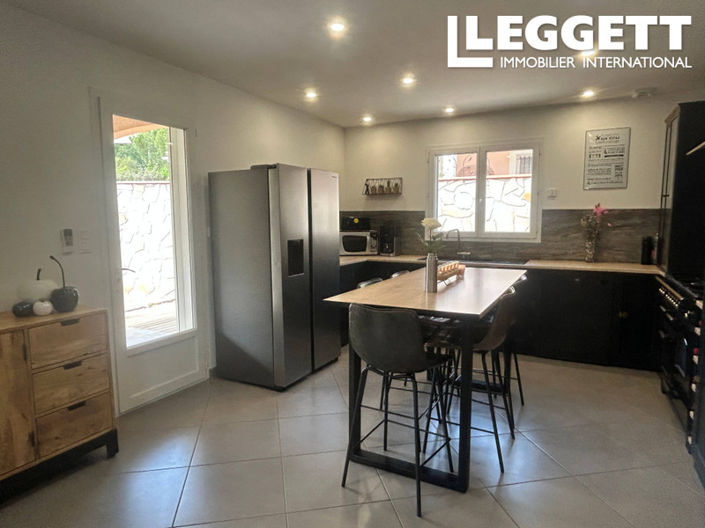 Image No.4-4 Bed House for sale