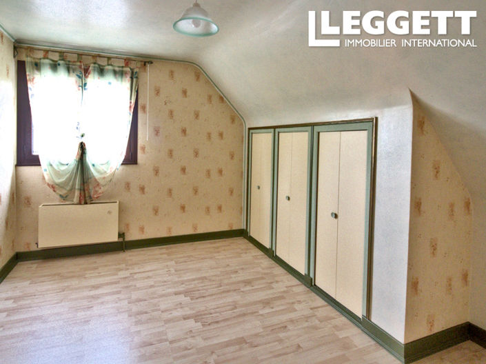 Image No.8-4 Bed House for sale