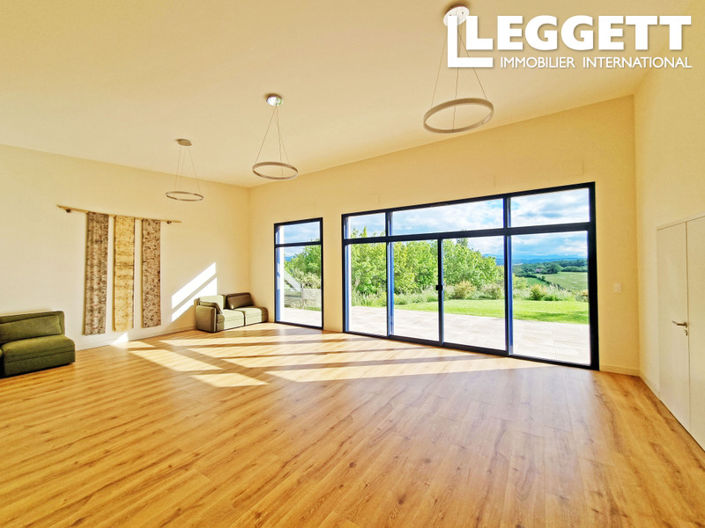 Image No.3-1 Bed House for sale