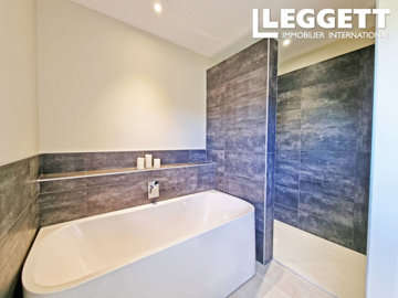 ahr0chm6ly9jzg4uagvzdglhlmltbw8vaw1hz2uvvevom