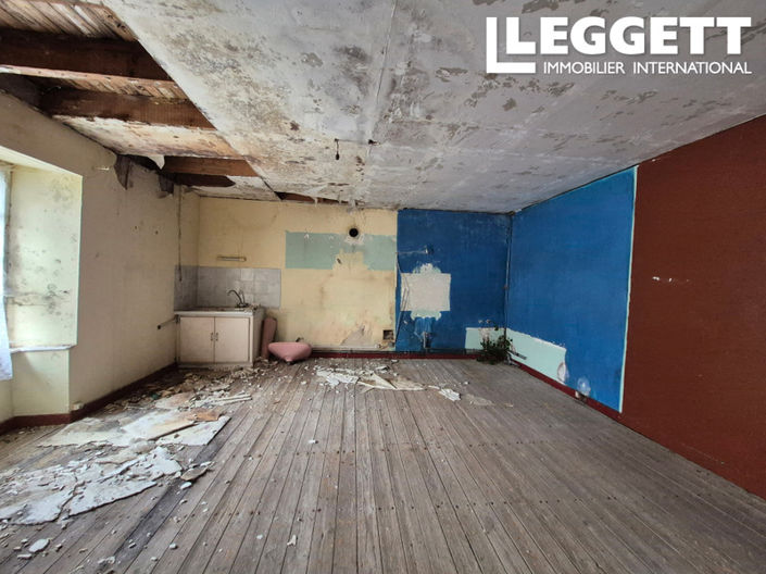 Image No.5-House for sale