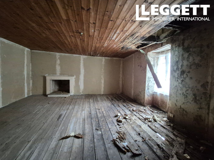 Image No.9-House for sale