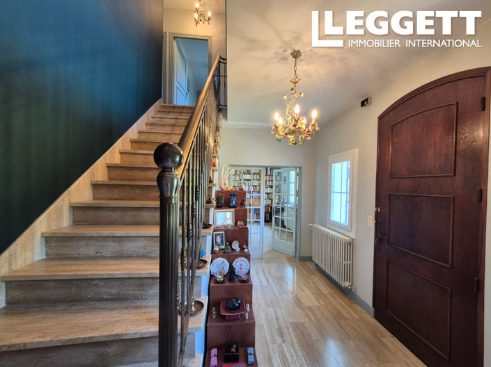 Image No.5-6 Bed House for sale