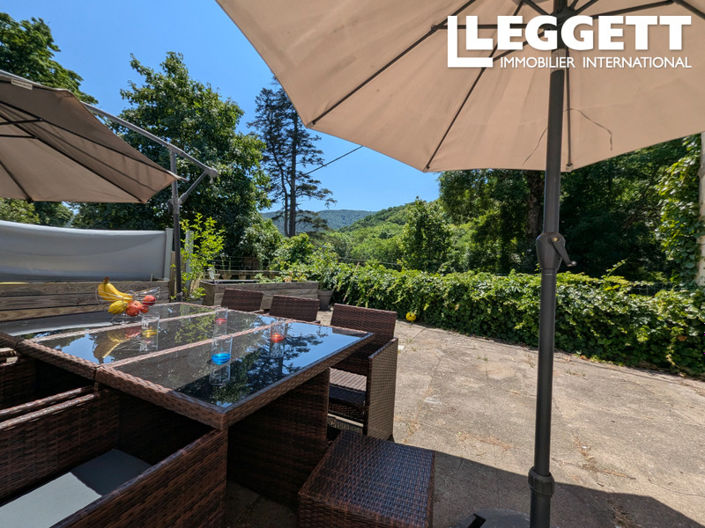 Image No.2-5 Bed House for sale