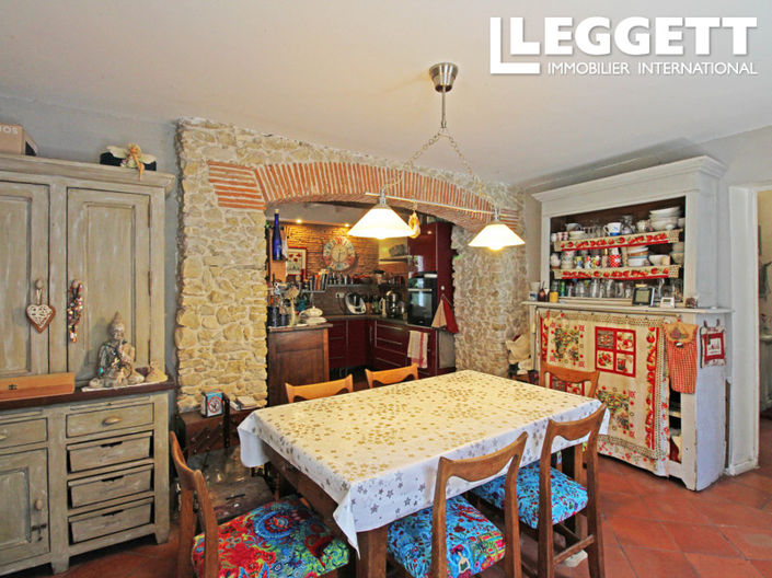 Image No.5-5 Bed House for sale