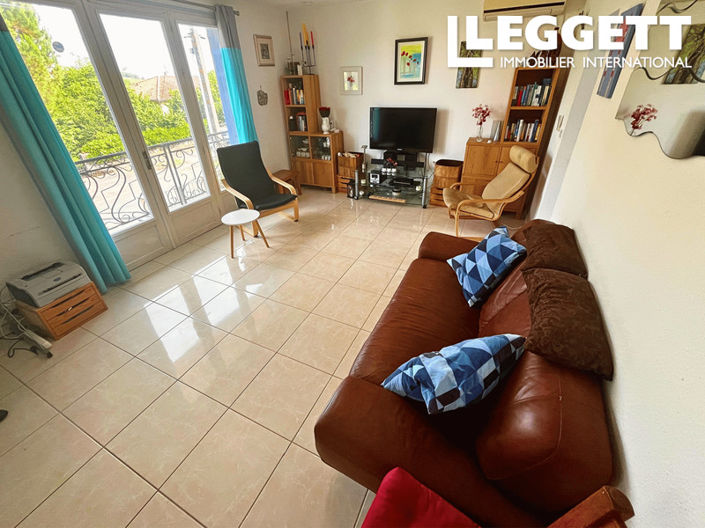 Image No.3-3 Bed House for sale