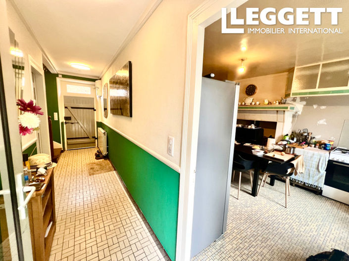 Image No.2-4 Bed House for sale