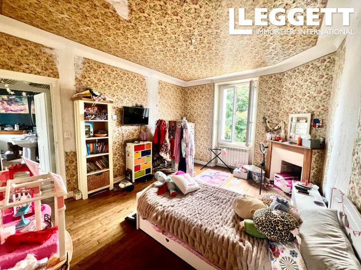 Image No.5-4 Bed House for sale