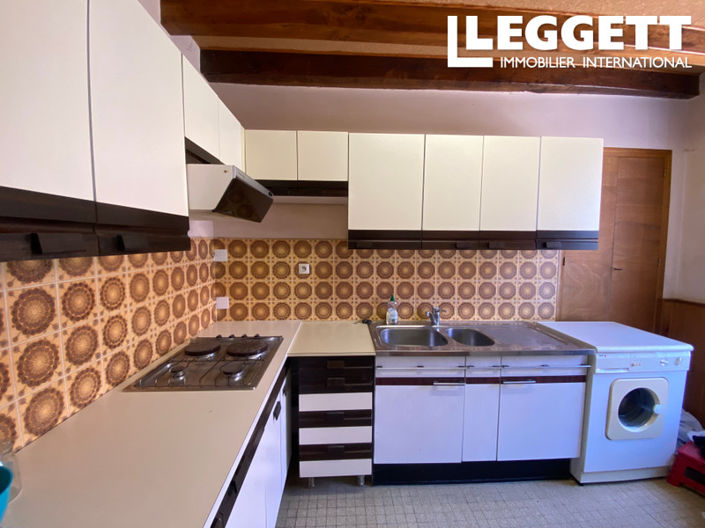 Image No.6-5 Bed House for sale