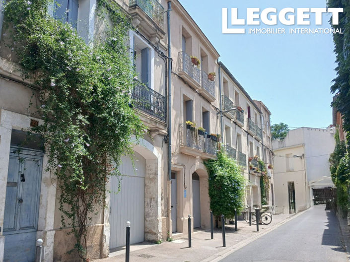 Image No.1-4 Bed House for sale